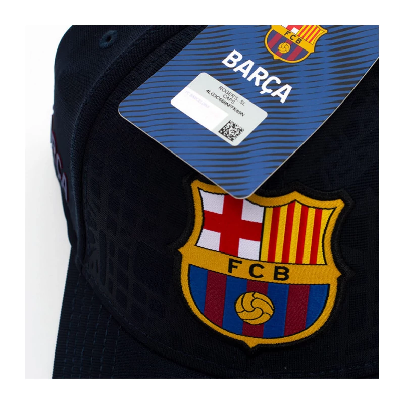 A Barcelona fekete felnőtt sapkája